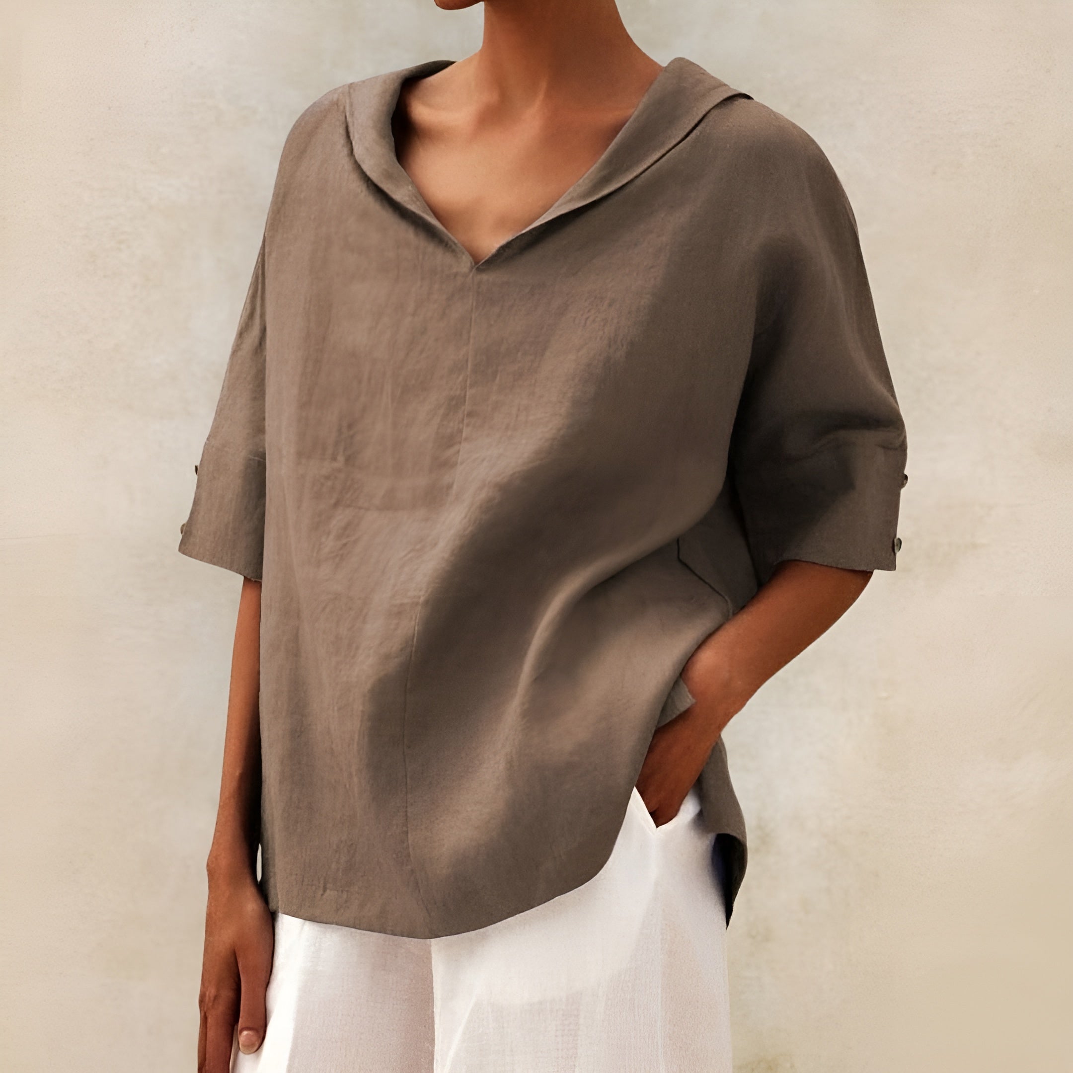 Lyndzi | Blusa leggera elegante