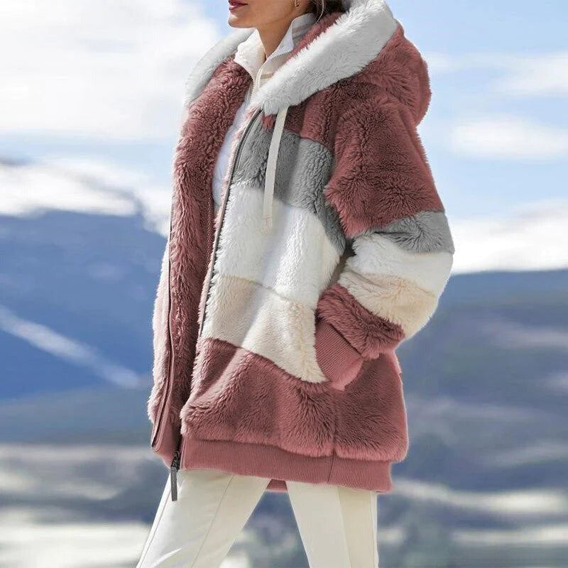Alice – Cozy Tweed Hooded Jacket with Wool Lining