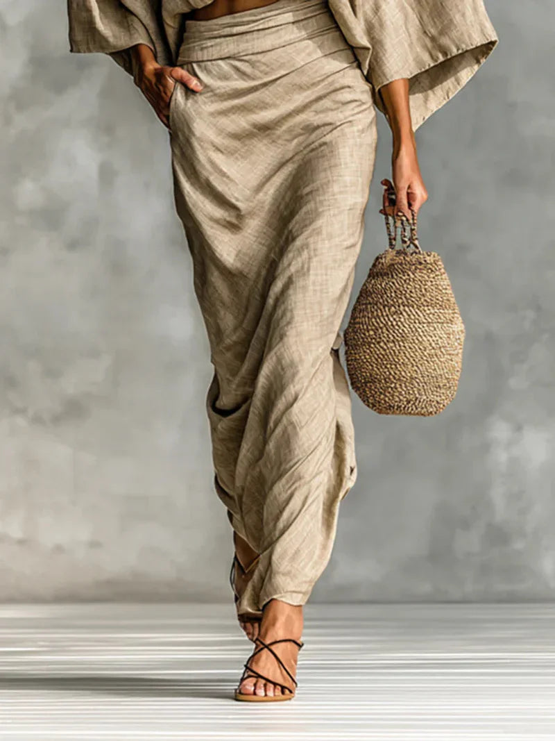 Julia™ | 2-piece set with skirt