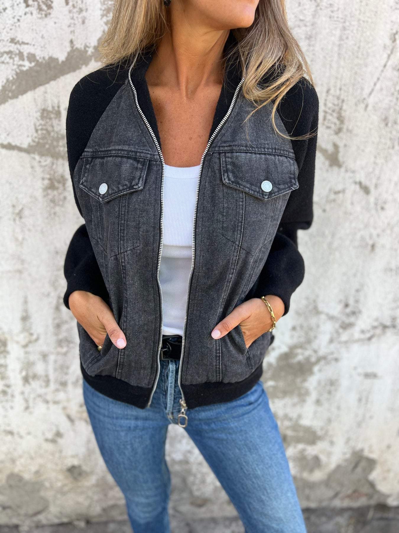 Zendaya™ - Stylish Denim Jacket